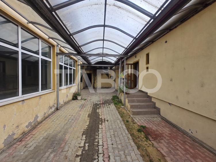 Spațiu comercial, de 300 mp, în Lazaret