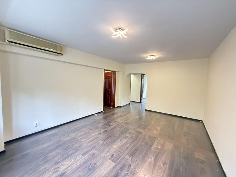 Vanzare apartament 4 camere Bld. Unirii - Fantani Bucuresti - 2