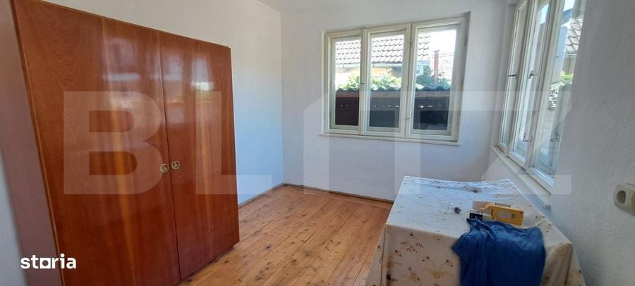 Casă cu 4 camere în Hurez