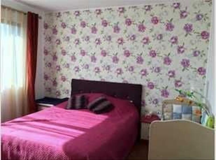 Apartament cu 3 camere semidecomandat în Exterior Vest