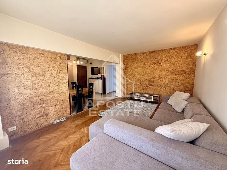 Apartament cu 3 camere decomandat în Dumbrăvița