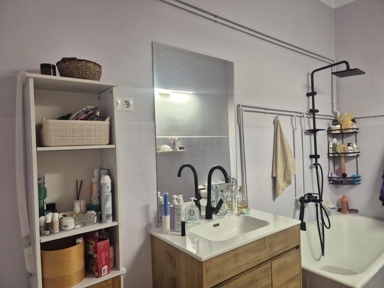 Apartament cu 2 camere circular, mobilat în Centrul Civic