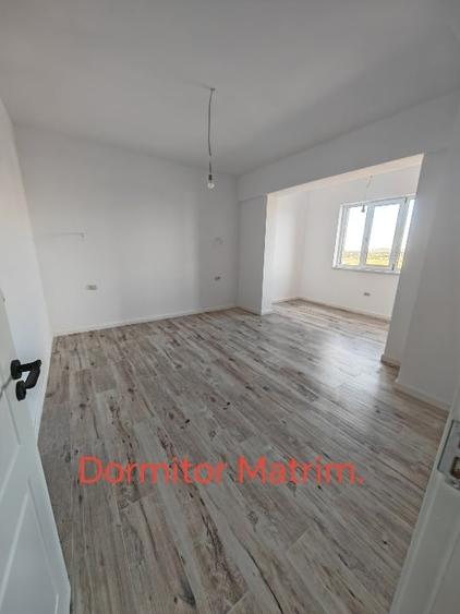 Apartament cu 3 camere decomandat în Calea Severinului