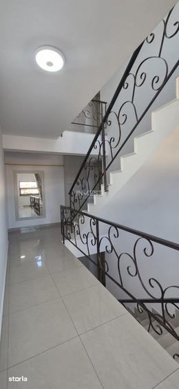 Apartament cu 2 camere decomandat în Valea Lupului