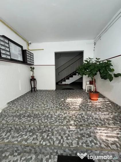 Apartament cu 2 camere decomandat în Dacia