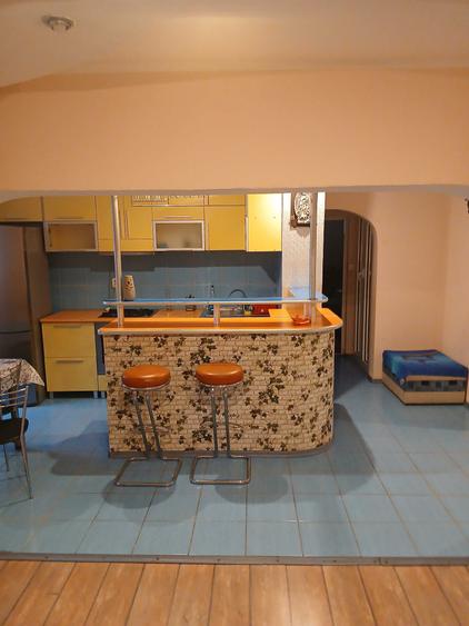 Apartament cu 2 camere decomandat în Micro 18