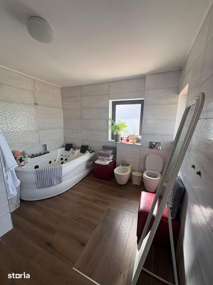 Casă cu 4 camere cu Teren 750 Mp în Baciu