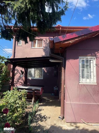 Casă cu 4 camere cu Teren 200 Mp în Rahova