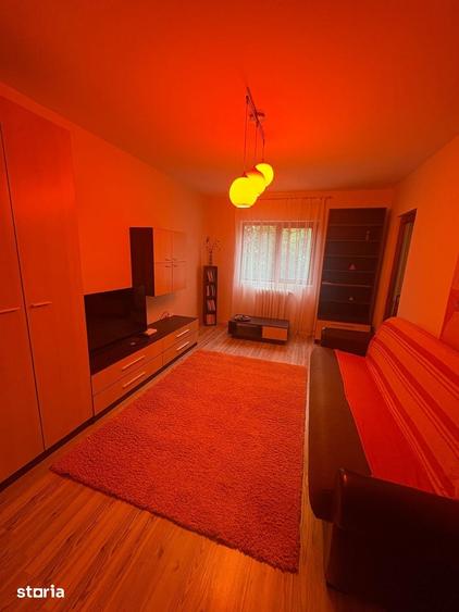 Apartament cu 2 camere decomandat în Tătărași