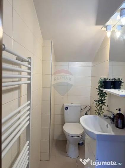 Casă cu 5 camere cu Teren 100 Mp în Florești