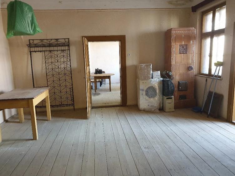 Casă cu 4 camere cu Teren 1075 Mp în Bălcaciu