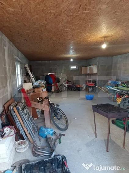 Casă cu 4 camere cu Teren 400 Mp în Lipănești