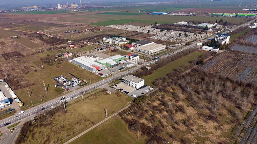 Teren Construcții intravilan de 2251 mp, în Grădiște