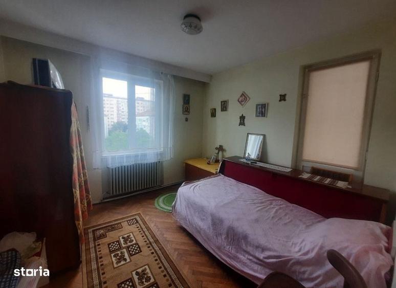 Apartament cu 4 camere în Dărmănești