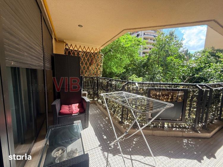 Apartament cu 3 camere în Tei