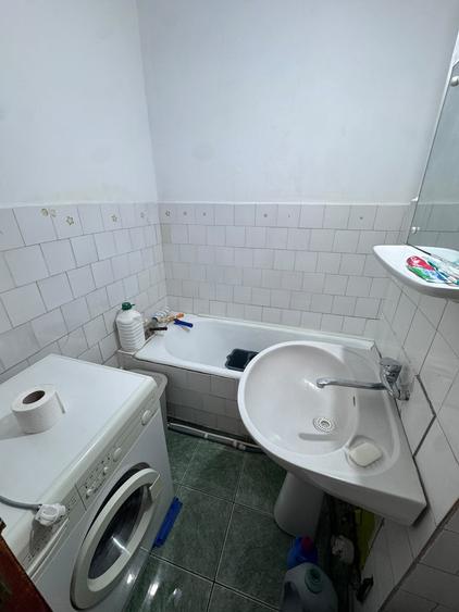 Garsonieră decomandată în Gară