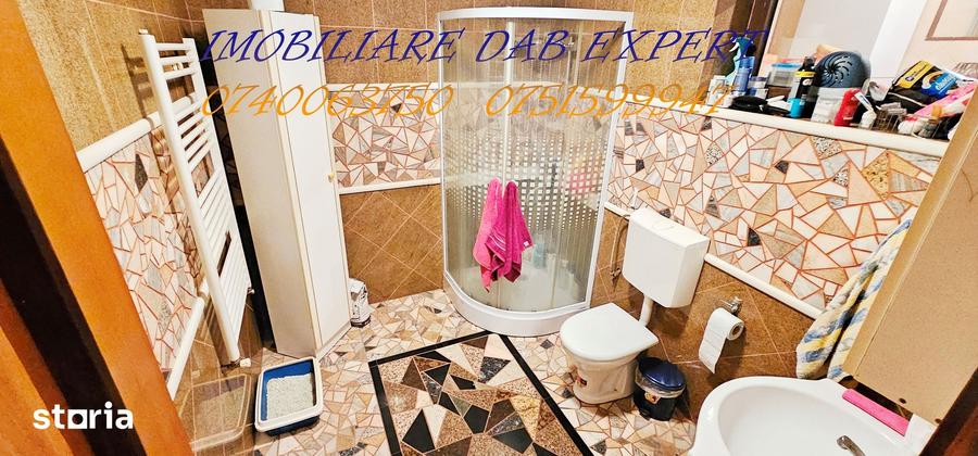 Casă cu 5 camere cu Piscina în Central