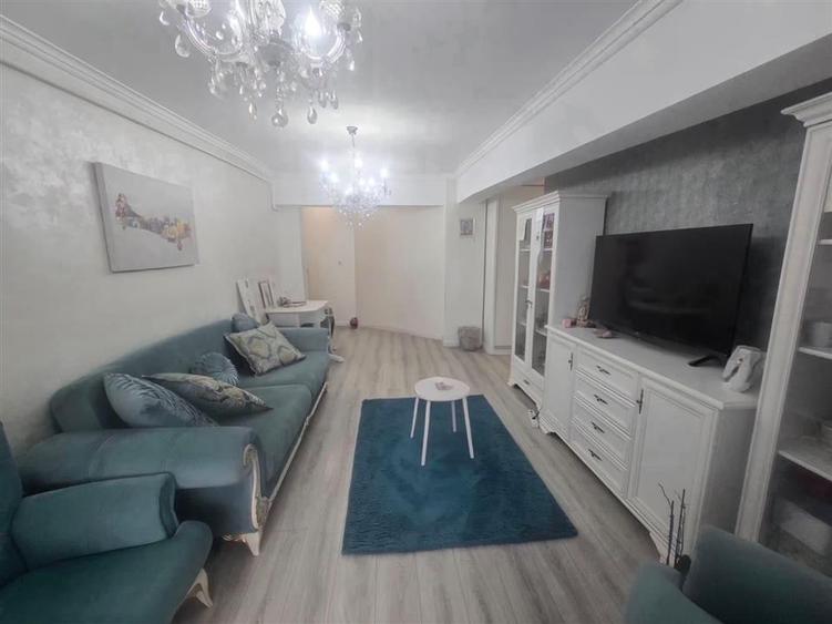 Apartament cu 3 camere decomandat, mobilat în Sfântu Ilie