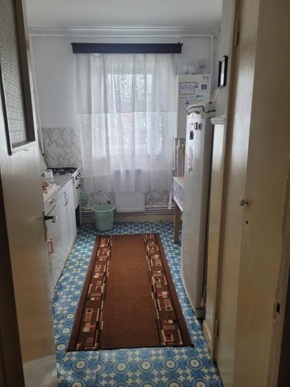 Apartament 2 camere, 50 mp, zona Oinac – centrală, AC, termopan - 1