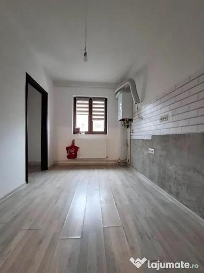 Apartament cu 3 camere decomandat în Ultracentral