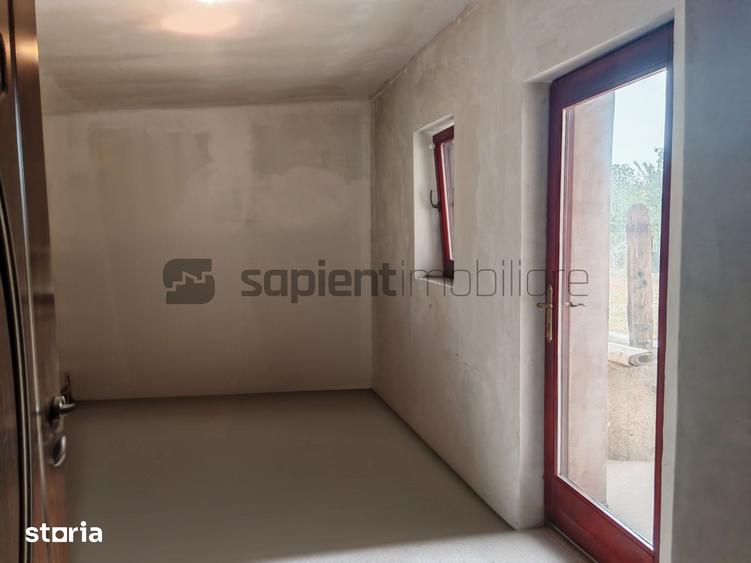 Casă cu 3 camere cu Teren 1000 Mp în Biharia