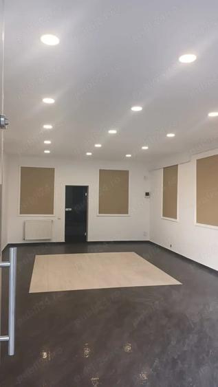 Spațiu comercial, de 43 mp, în Central