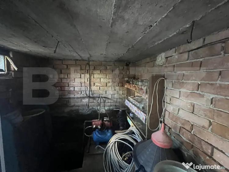 Casă cu 4 camere cu Teren 1000 Mp în Voiniceni