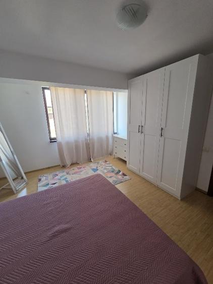 Apartament cu 3 camere semidecomandat, mobilat în Chitila
