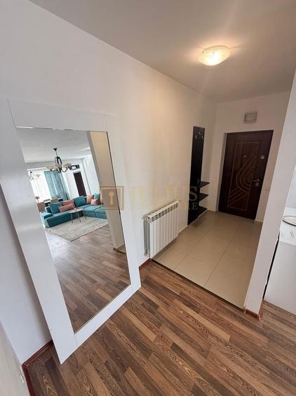 Apartament cu 3 camere circular, mobilat în Lipovei