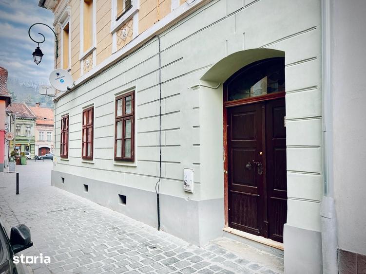 Apartament cu 4 camere în Centrul Istoric