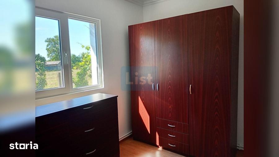 Casă cu 2 camere cu Teren 525 Mp în Braniștea