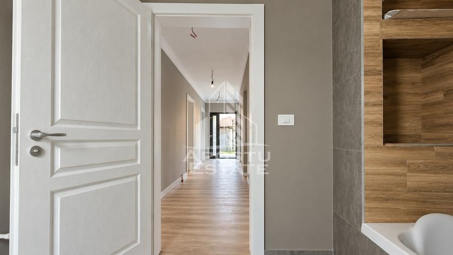 Casă individuală cu 4 camere cu Teren 1508 Mp în Berini