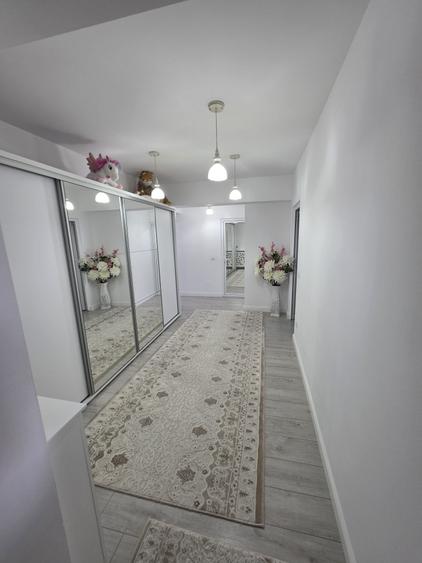 Apartament cu 3 camere decomandat în Burdujeni