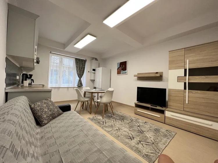 Apartament cu 2 camere decomandat, mobilat în Grigorescu