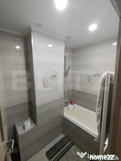 Apartament 3 camere, etaj 7/9 cu lift, 70 mp, zona Micro 6 - 3