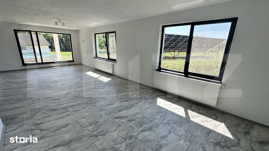 Casă cu 5 camere cu Teren 3200 Mp în Șoimuș
