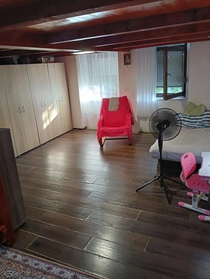 Casă cu 2 camere cu Teren 1000 Mp în Biharia