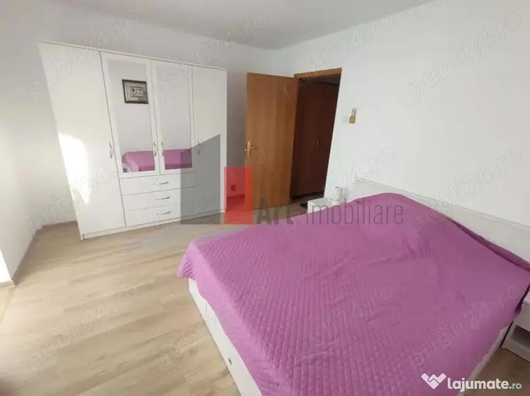 Apartament cu 2 camere semidecomandat în Decebal