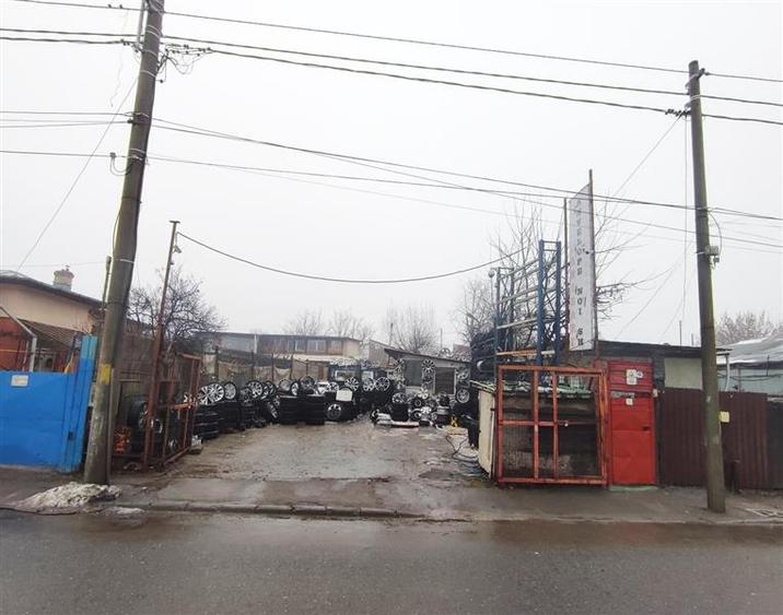 Teren Construcții intravilan de 351 mp, în Tei