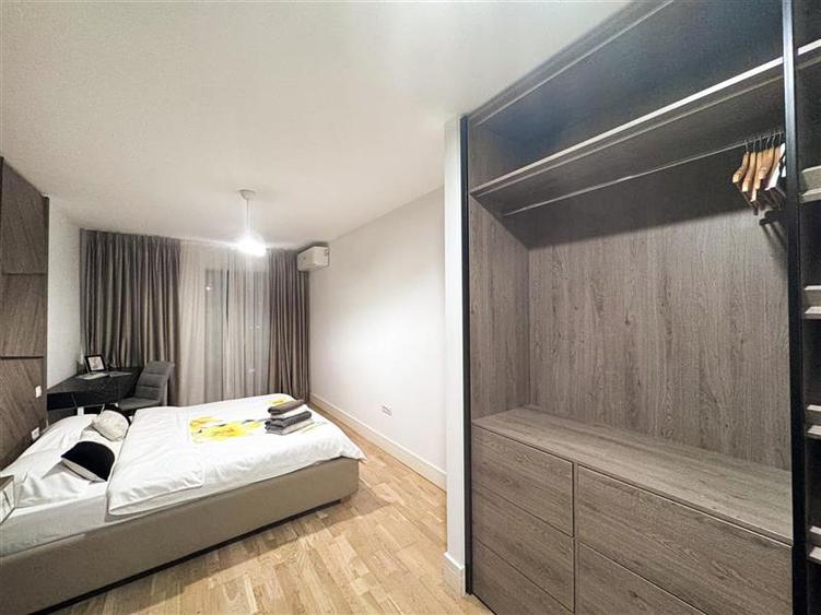 Apartament cu 2 camere semidecomandat, mobilat în Floreasca