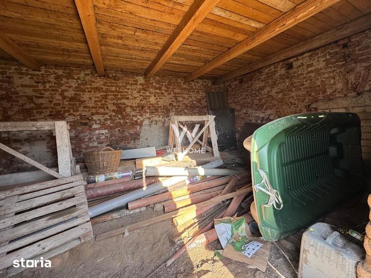 Casă cu 3 camere cu Teren 1500 Mp în Central