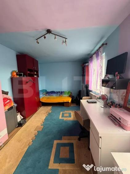 Casă cu 4 camere cu Teren 900 Mp în Central