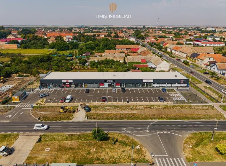 Spațiu comercial, de 100 mp, în Jimbolia