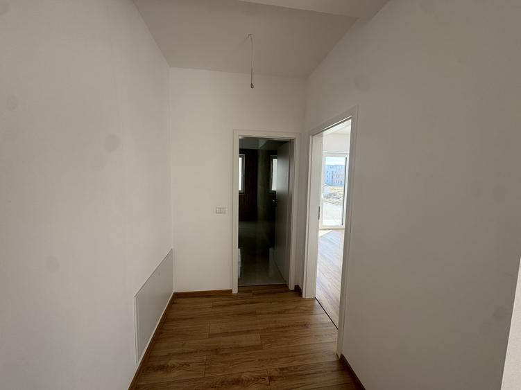 Apartament cu 2 camere decomandat în Giroc
