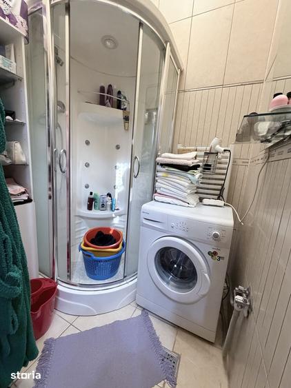 Casă cu 4 camere decomandat cu Teren 550 Mp în Cornișa