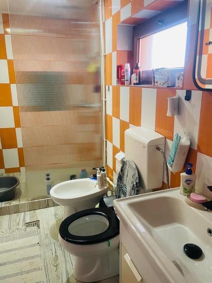 Casă cu 4 camere în Lerești