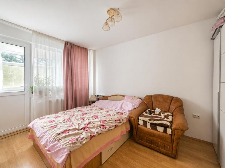 Apartament cu 2 camere semidecomandat în Hipodrom