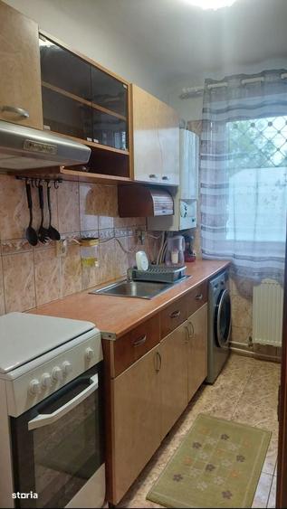 Apartament la inchiriat - zona Podu Ros - 2