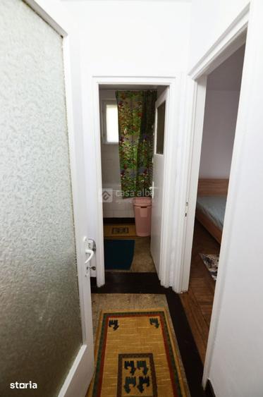 Apartament cu 3 camere semidecomandat în Copou