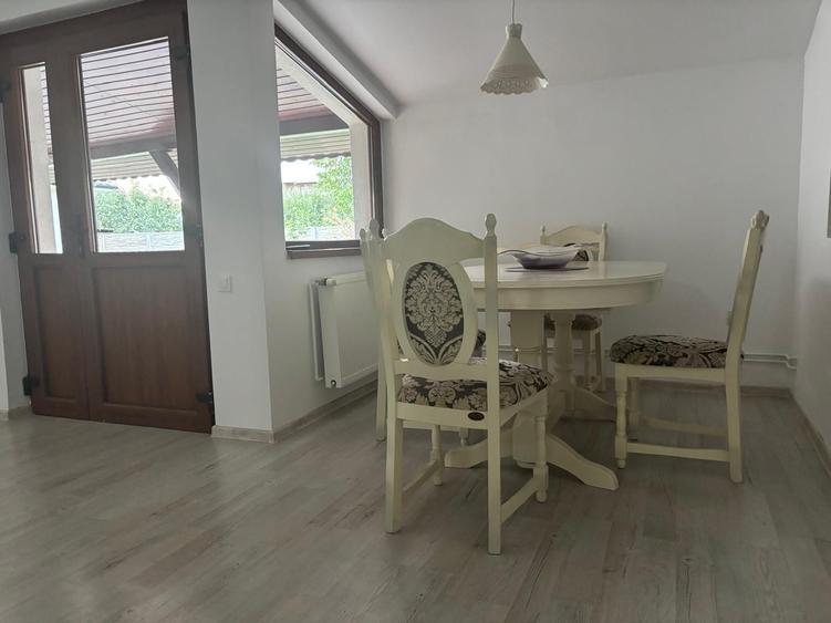 Spațiu comercial, de 120 mp, în Central